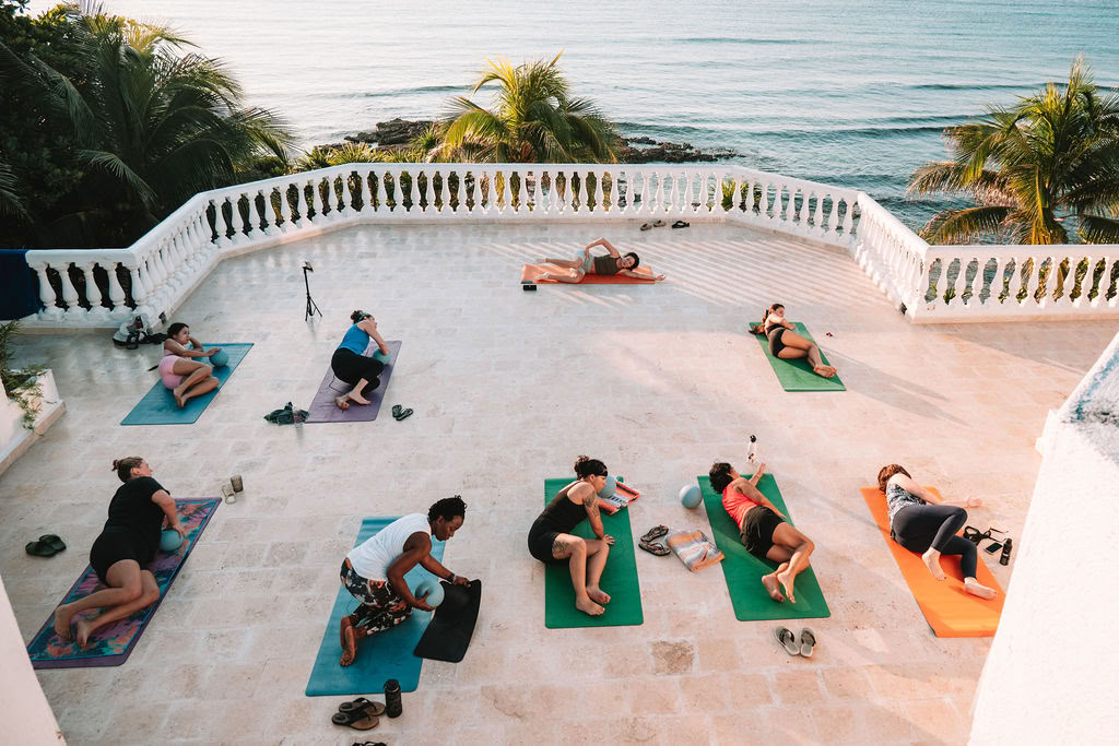 7-tägiges Pilates-Retreat am Meer mit Cenote- und Schnorcheltour