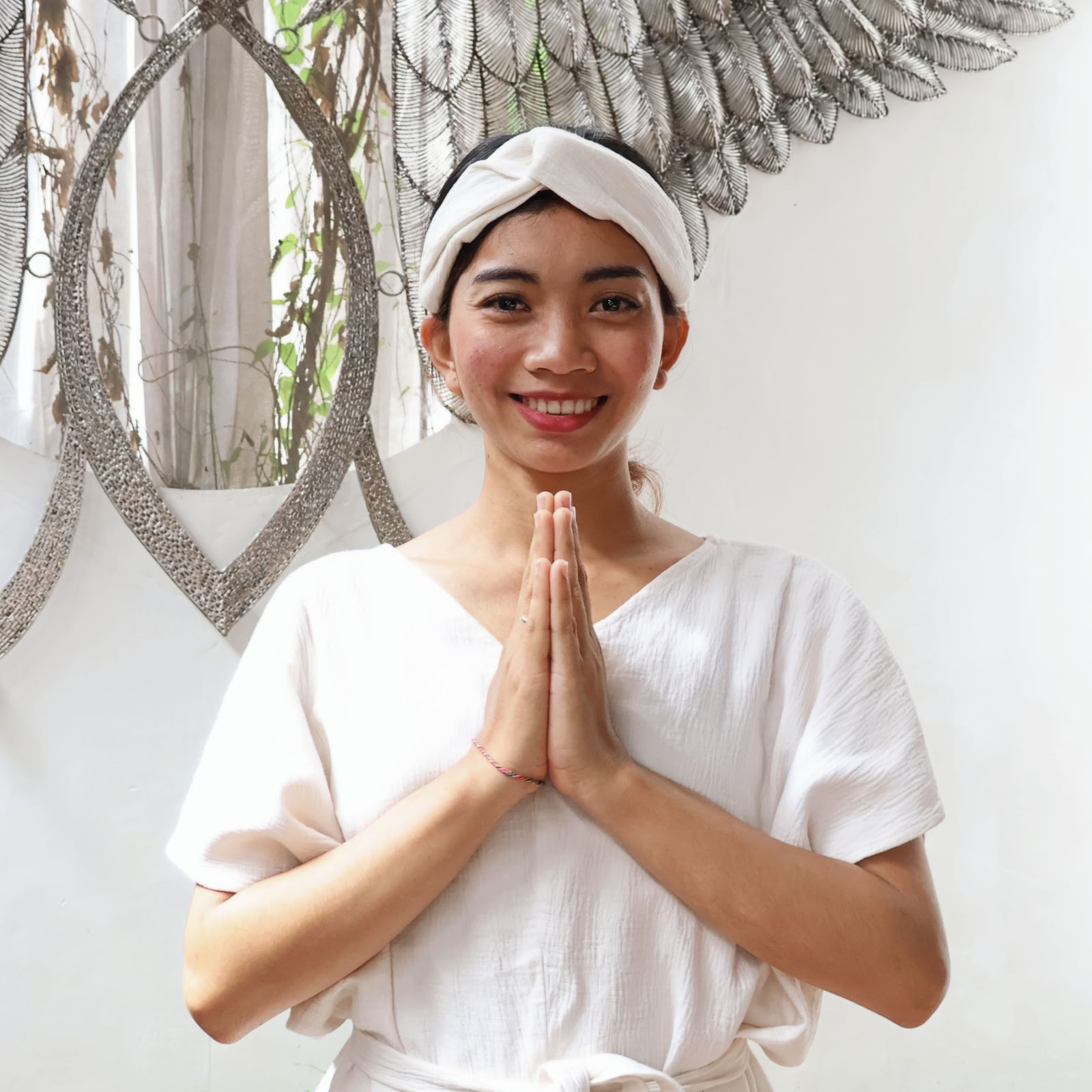 Therapeutische Heilmassage mit Desak