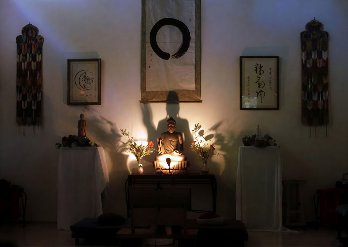 Im Einklang mit uns selbst: Ein Einsichtsmeditations-Retreat