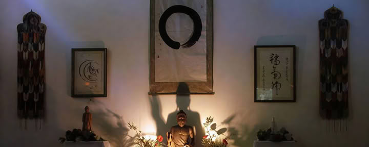 Im Einklang mit uns selbst: Ein Einsichtsmeditations-Retreat