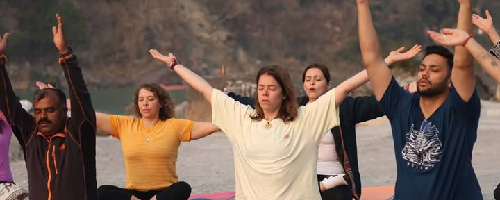 Yoga- und Wellness-Retreat in Rishikesh, Indien