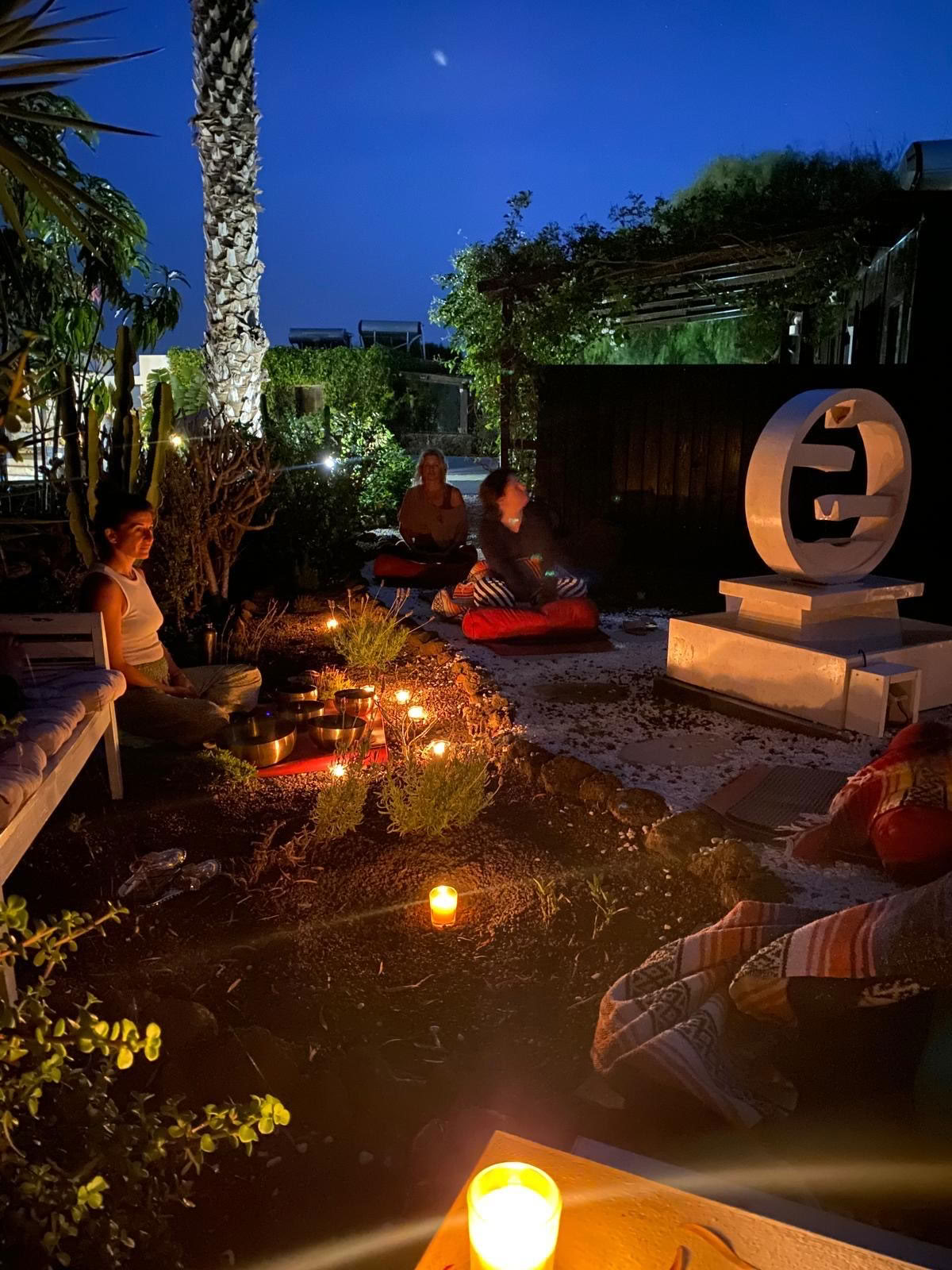 Sound- und Seelen-Auffrischungs-Yoga-Retreat
