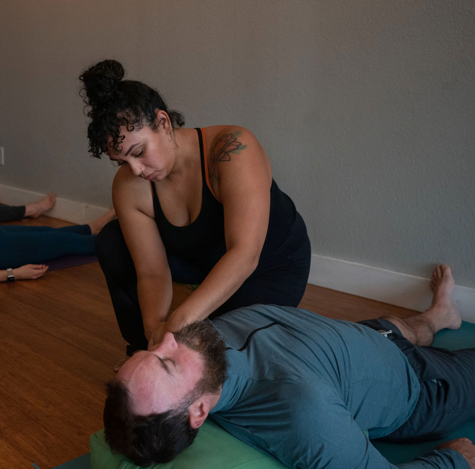 Kunst der Berührung: Massagetechniken Grundlagen