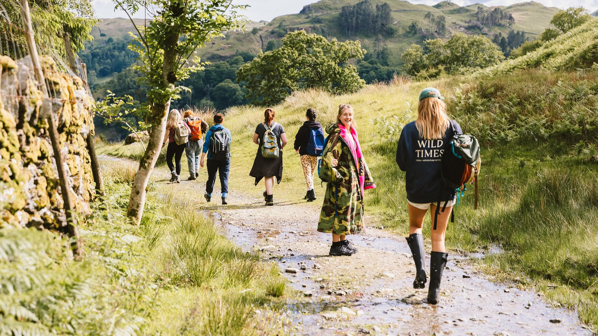 Wildes Schweden-Sommersonnenwende-Yoga-Retreat: Ruhe dich aus und verbinde dich wieder mit der Wildnis im schwedischen Wald