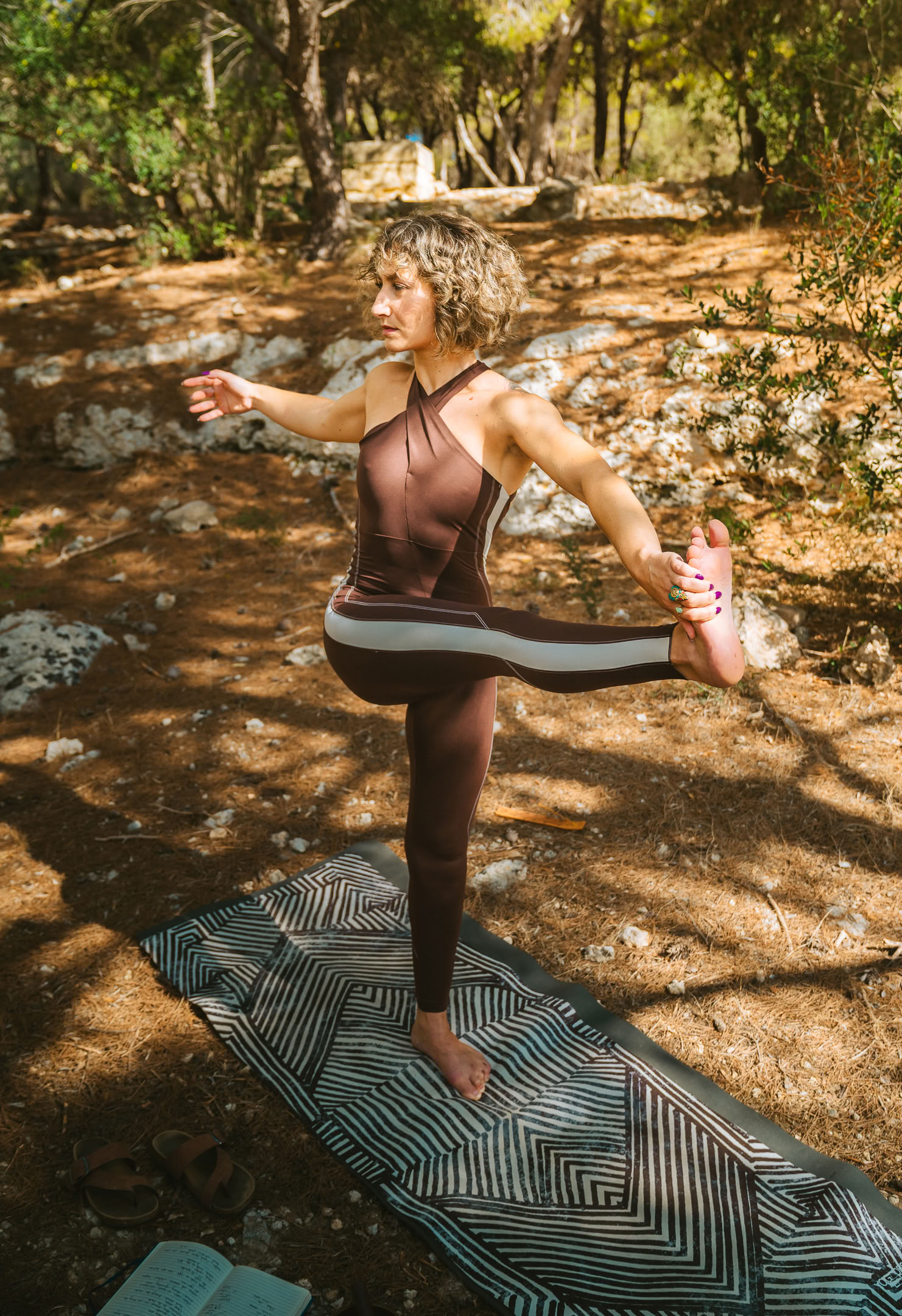 Aufstehen & Fließen Yoga