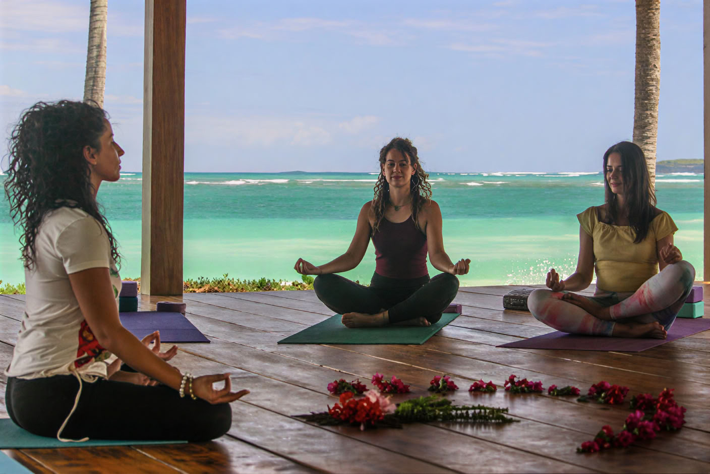 Karibisches Aerial Yoga, Yoga- und Achtsamkeits-Retreat