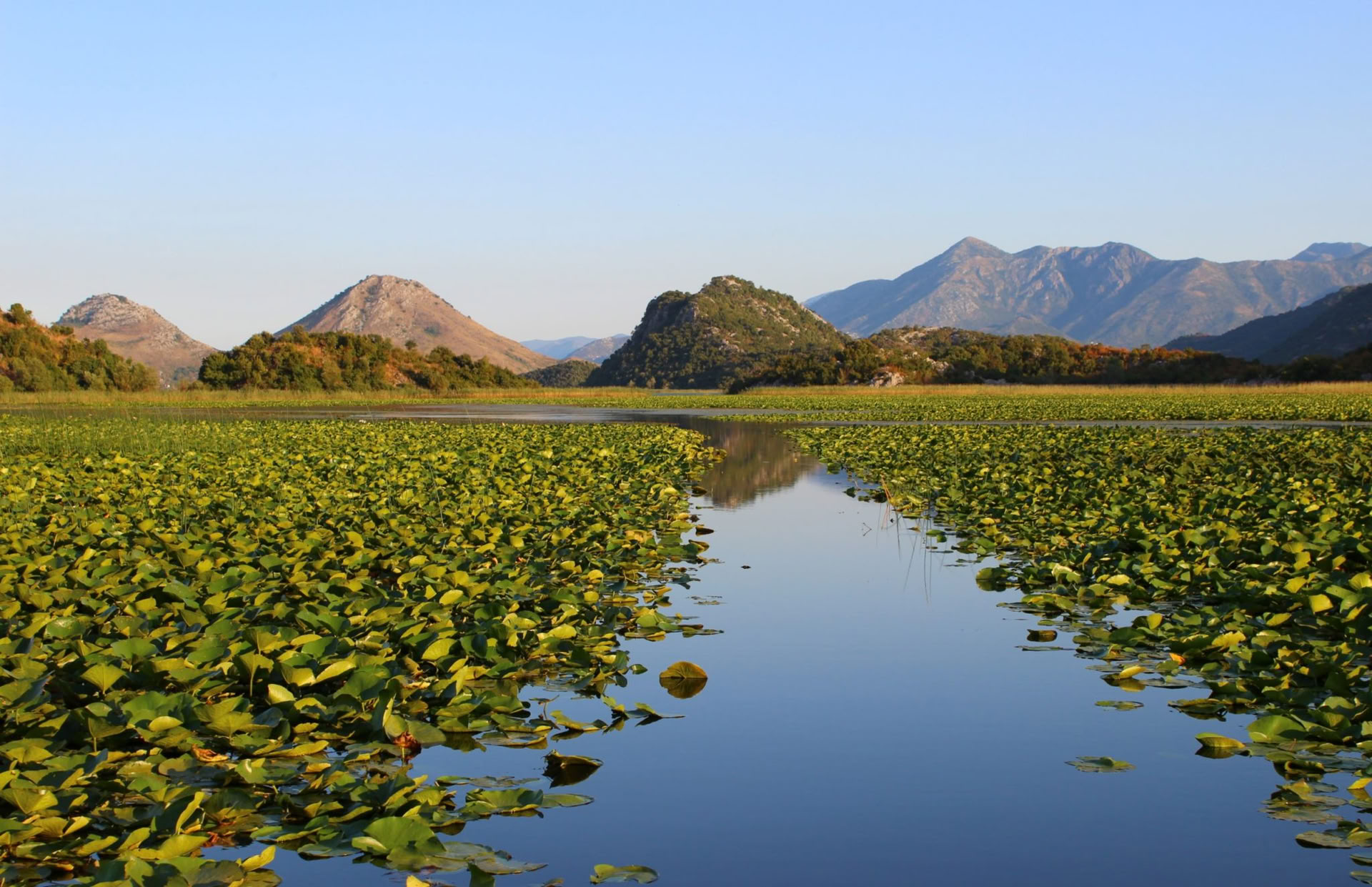 7-tägiger Yoga-Aktivurlaub am Skutarisee, Montenegro