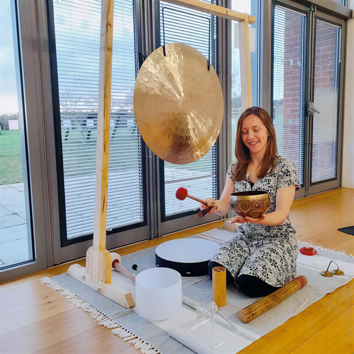 Yoga-Soundbath & Sonntagsbraten