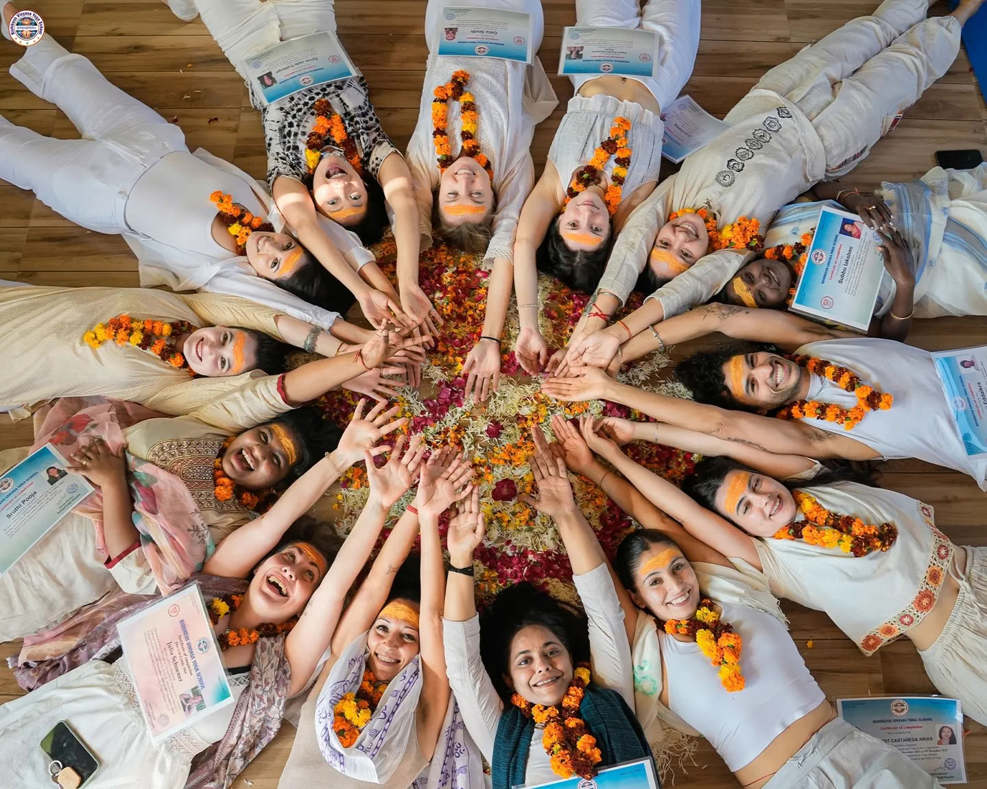 200-Stunden-Yogalehrerausbildung in Rishikesh – 1. Jan. bis 22. Jan. 2027