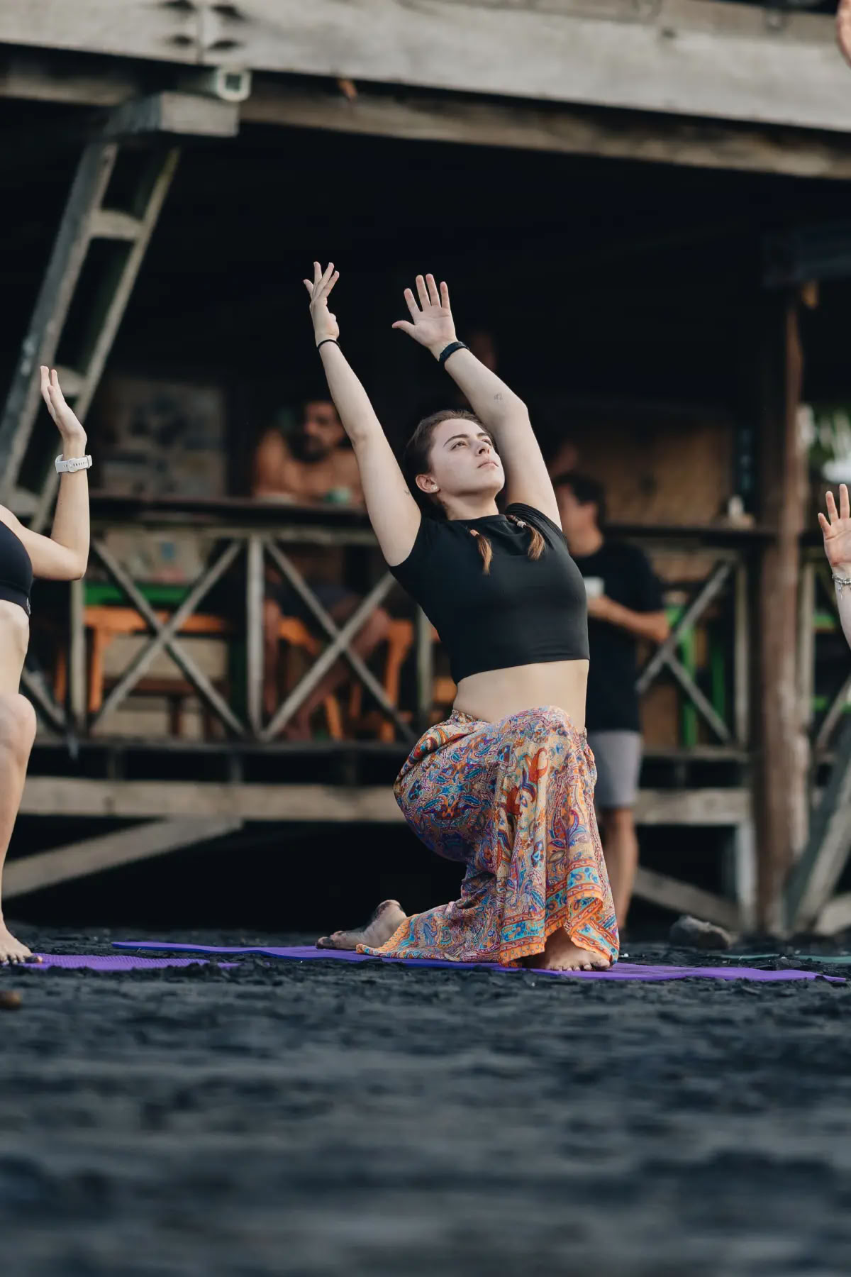 300-Stunden-Fortbildungskurs für fortgeschrittene Yogalehrer – 1. Juni bis 25. Juni 2026