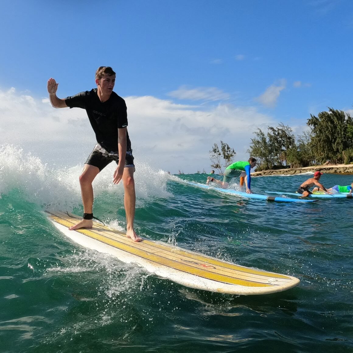 Kurzer Surf- & Yoga-Retreat