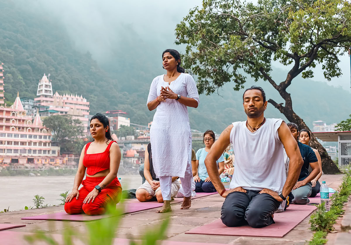 Aerial-Yoga-Lehrerausbildung in Rishikesh, Indien