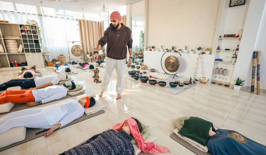 100-stündiger Sound-Healing-Lehrer*innen-Ausbildungskurs in Rishikesh