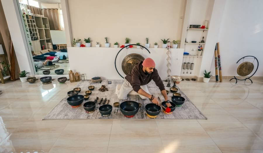 100-stündiger Sound-Healing-Lehrer*innen-Ausbildungskurs in Rishikesh