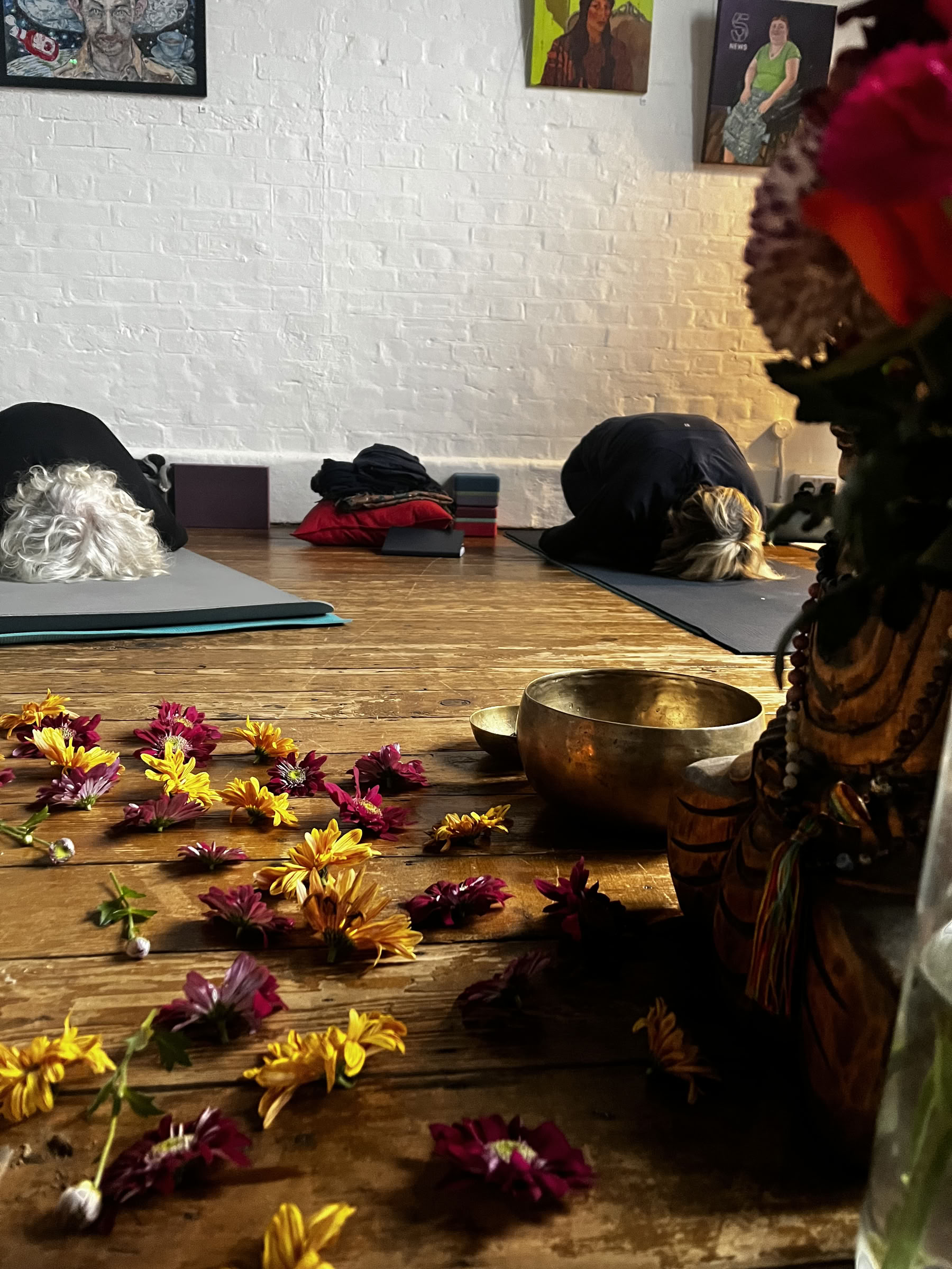 30-stündige Yin-Yoga-Lehrerausbildung