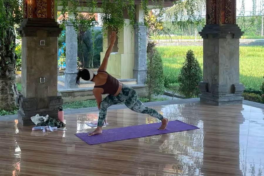 100-Stunden-Yogalehrer-Ausbildungskurs