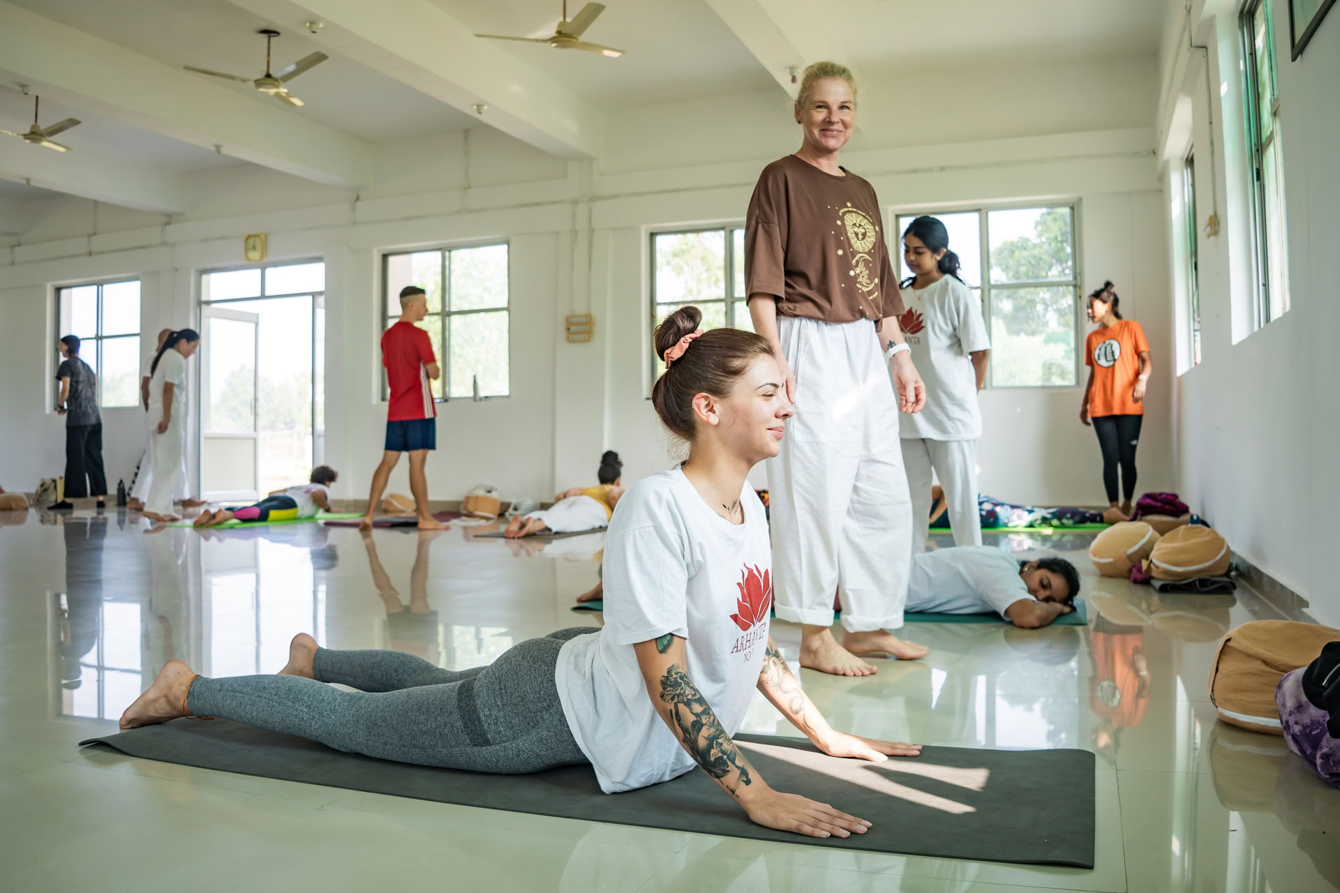 Schaffe dir eine solide Grundlage: 200-Stunden-Yoga-Zertifizierung in Indien 2026