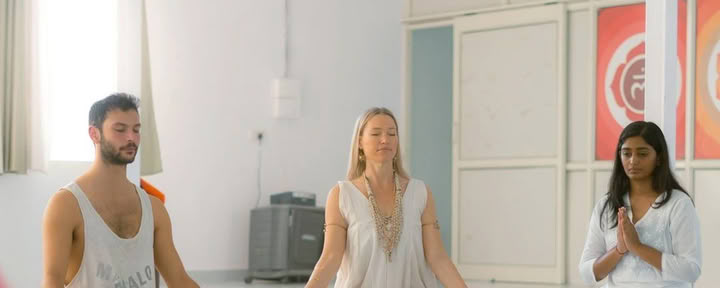 300-Stunden-Fortgeschrittenen-Kundalini-Training