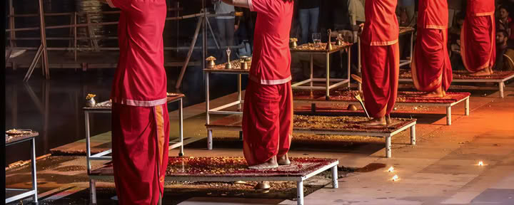 300 Stunden Kundalini-Yoga-Lehrerausbildung in Rishikesh