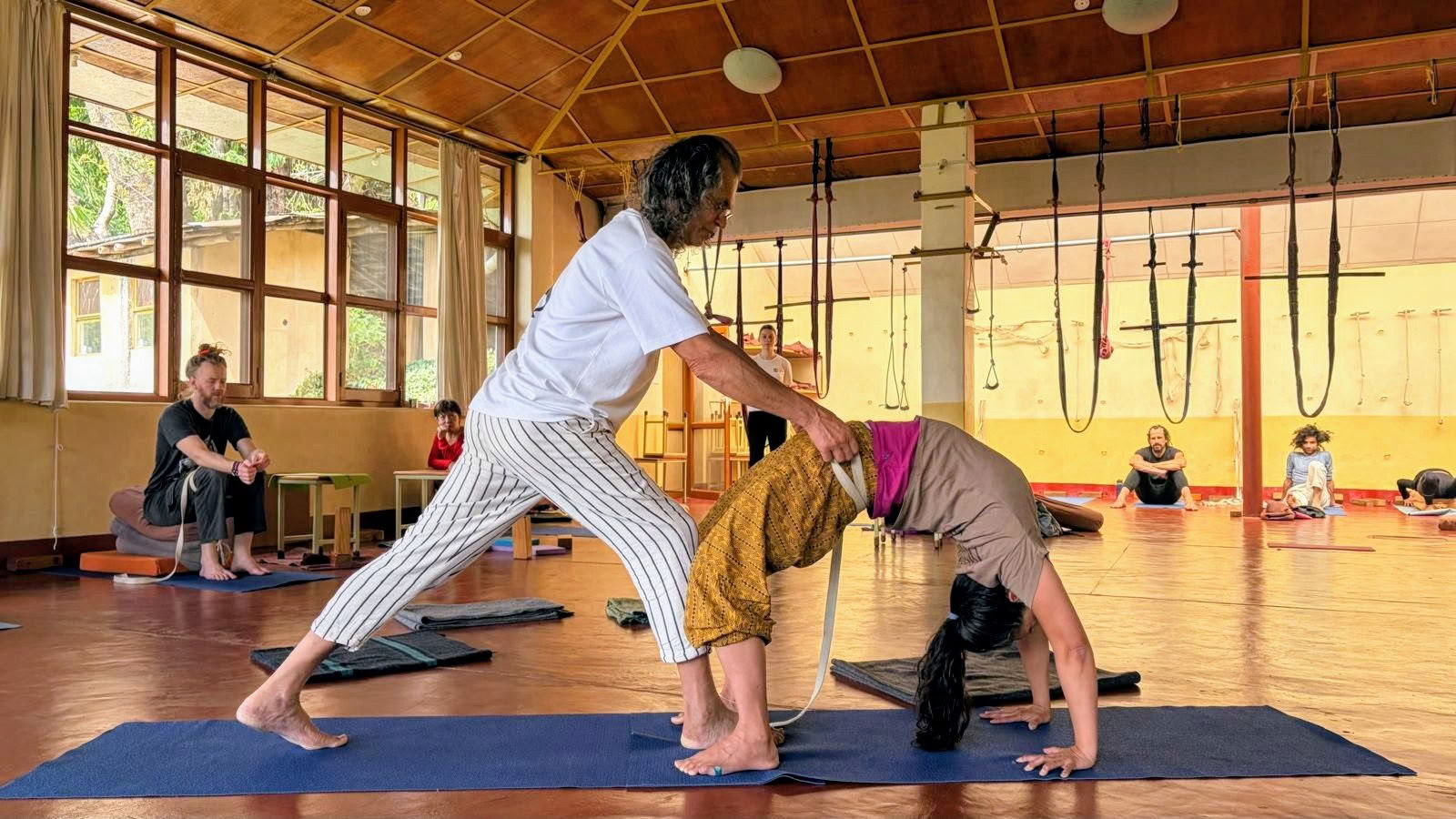 160-stündiger intensiver Yogakurs Dharamshala