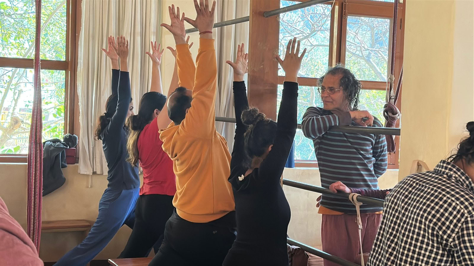160-stündiger intensiver Yogakurs Dharamshala