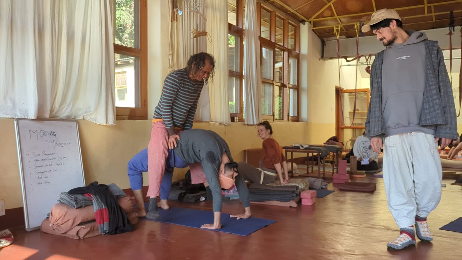 160-stündiger intensiver Yogakurs Dharamshala