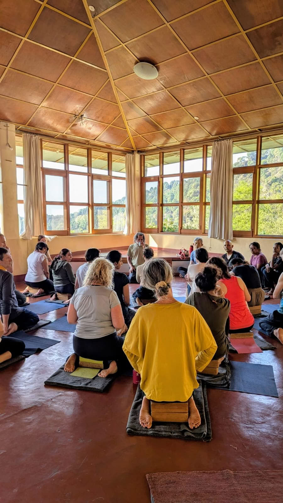 320-Stunden-Yogalehrer-Ausbildung Dharamshala