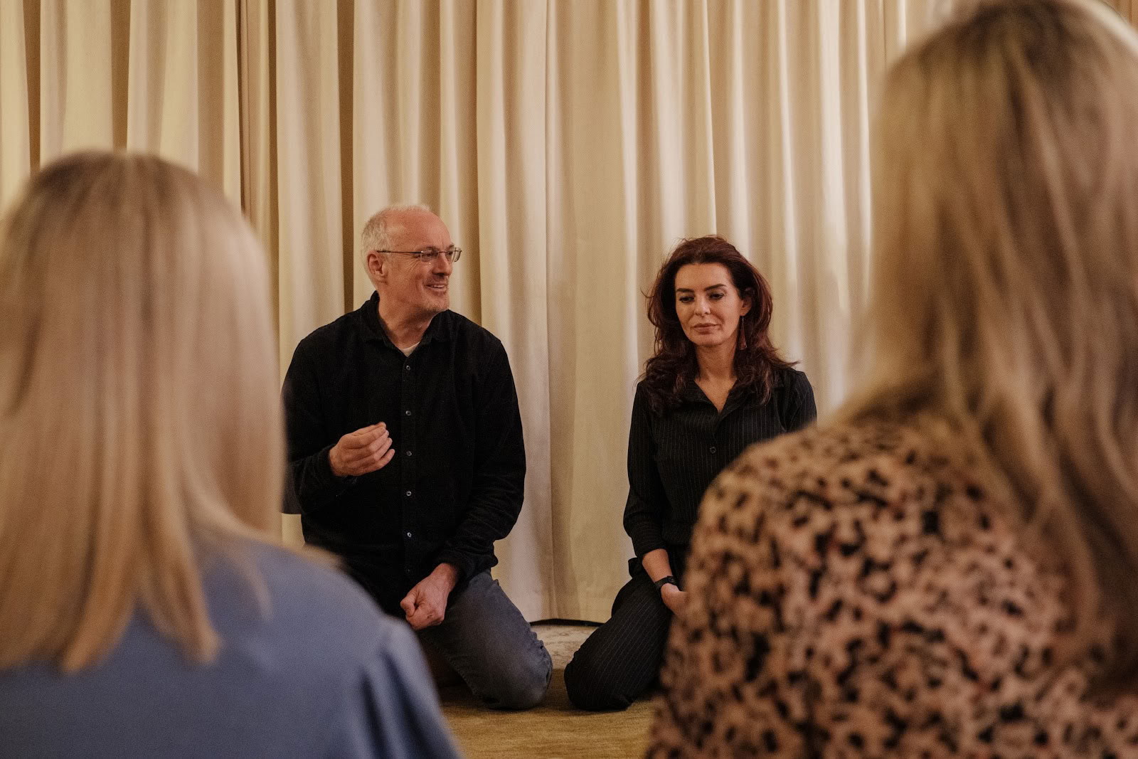 Experiential Training Institute - Psychedelische Psilocybin-Retreats & Training