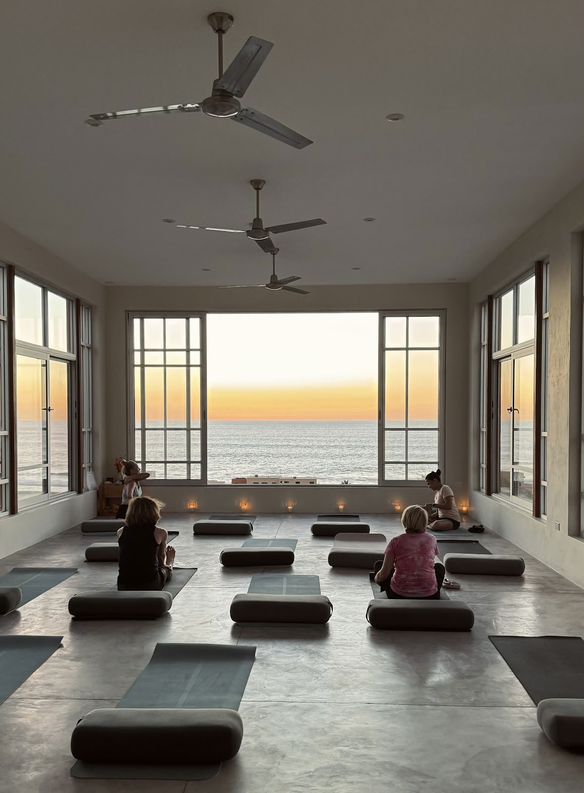 Topia Boutique-Retreat-Center
