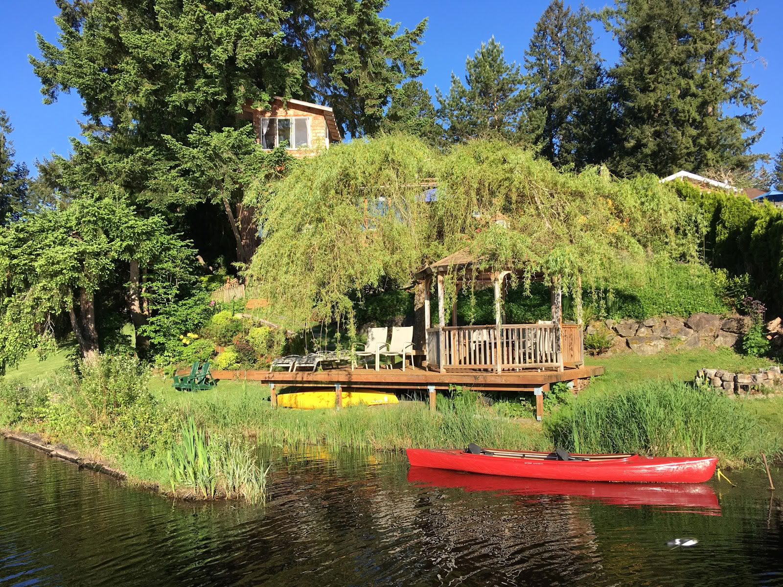 Cottage Lake Bed and Breakfast