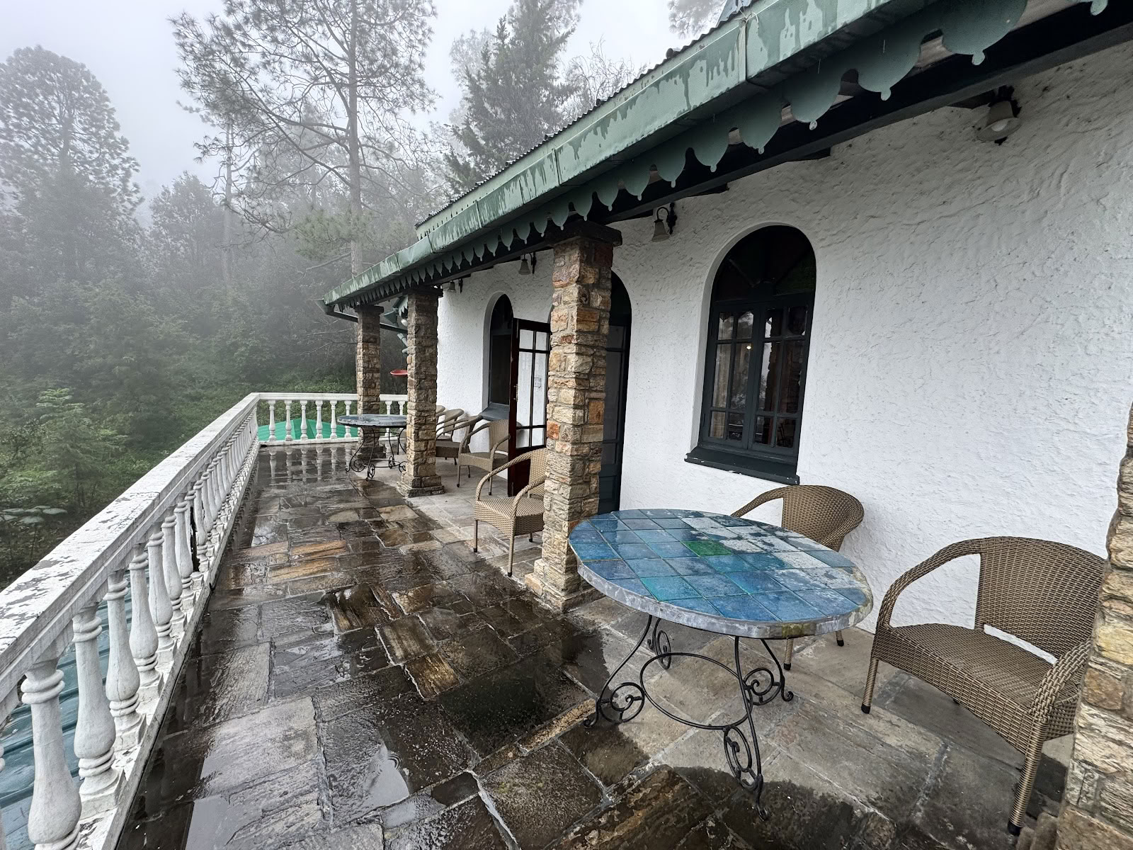 AyurVAID Kalmatia - Zentrum der Heilung in Almora, Uttrakhand