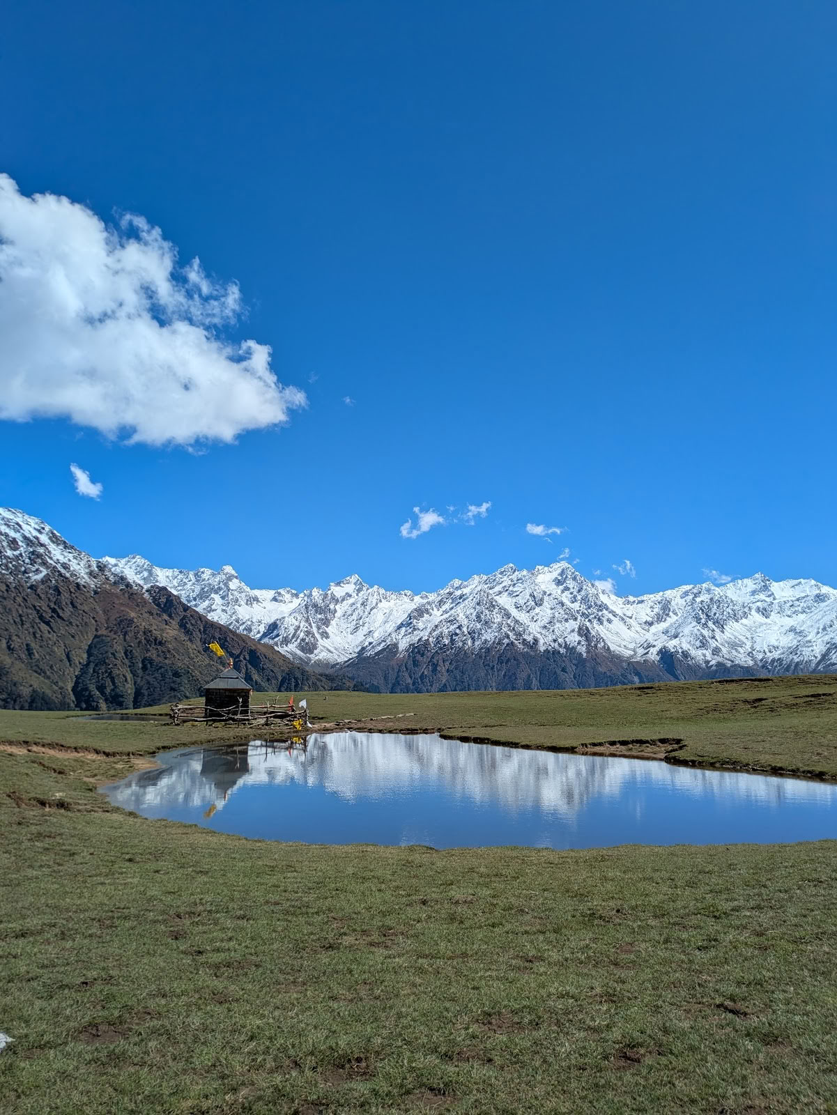 Japam Yoga, Treks und Tours LLP (Studio)