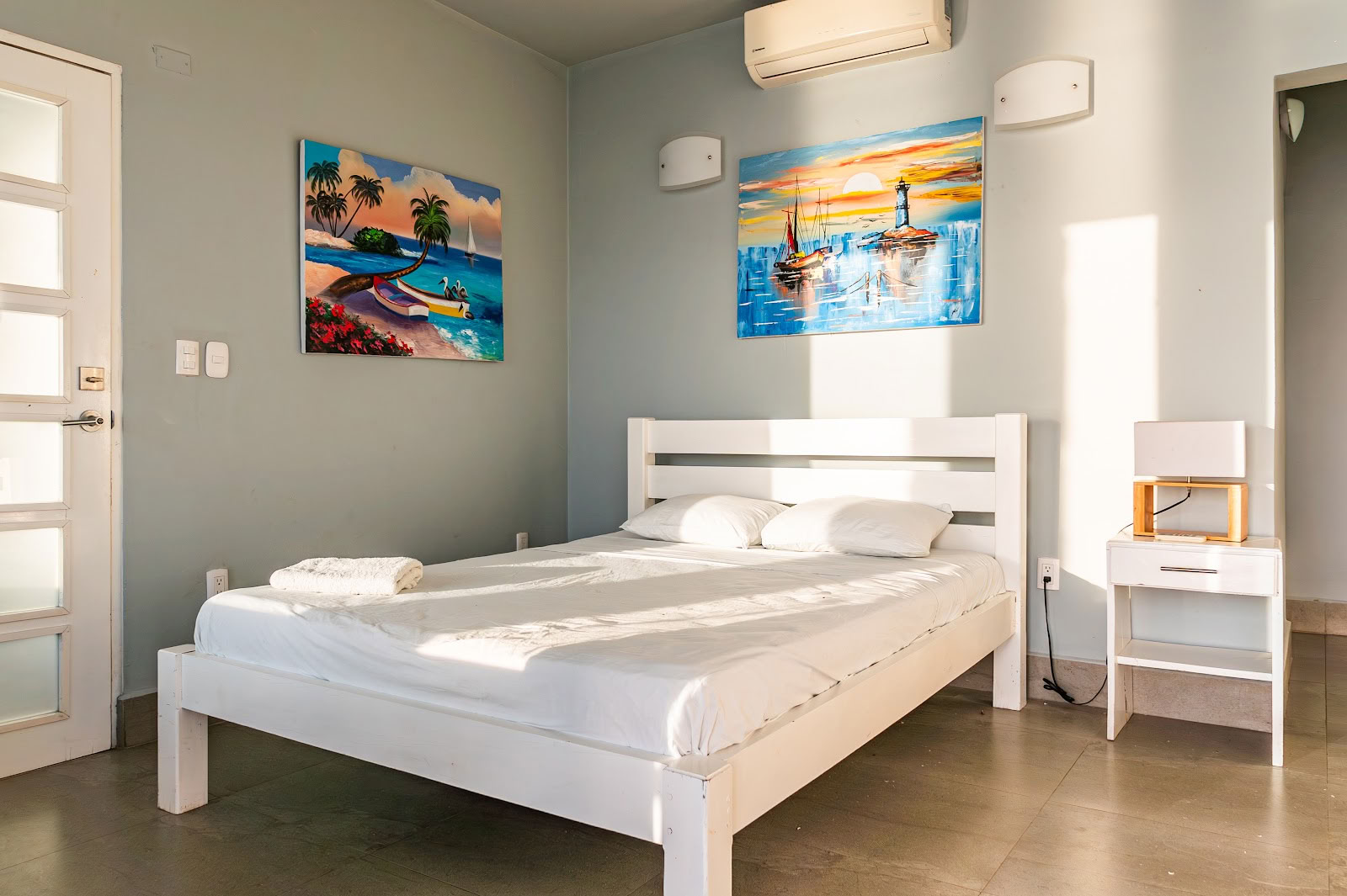 Magnific Rock - Surf Resort & Yoga Retreat Nicaragua