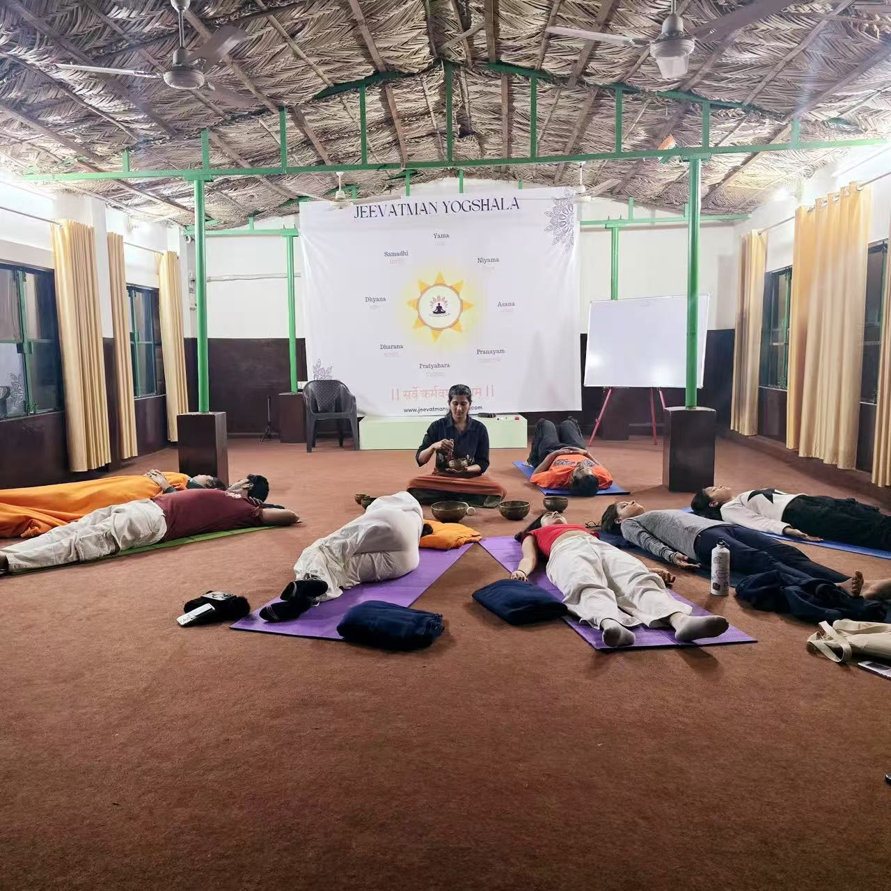 Jeevatman Yogshala - Beste Yogaschule in Rishikesh, Indien