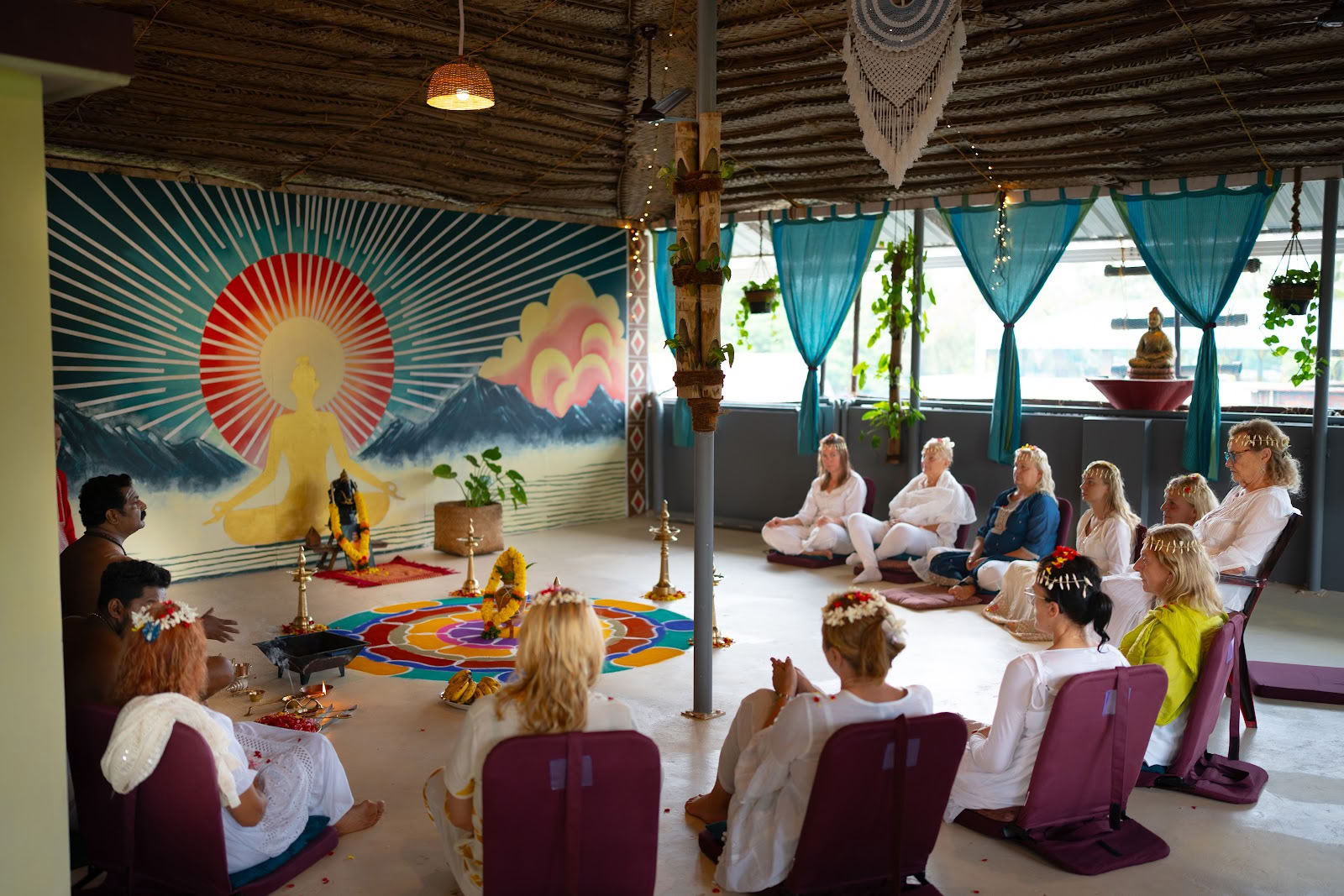 Lalitha Yoga Academy - Yogalehrer-Ausbildung Varkala, Kerala