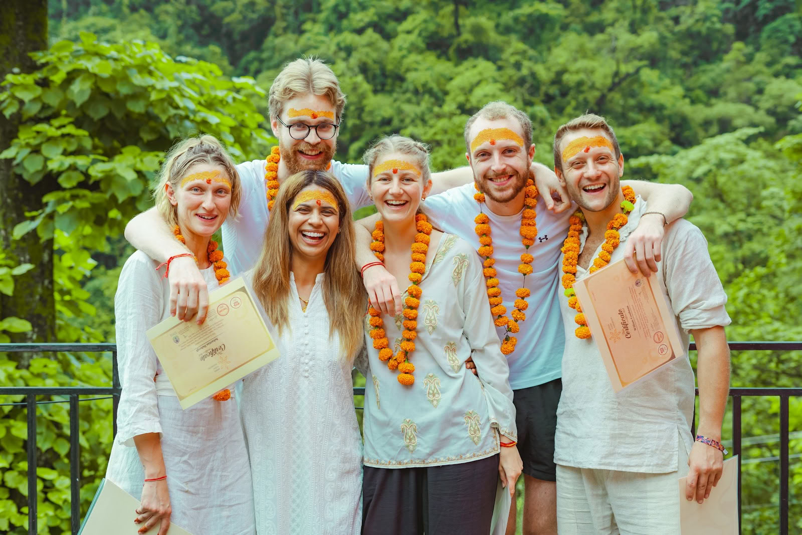 Mind Flow Harmony - Beste Yogalehrer-Ausbildungsschule in Rishikesh