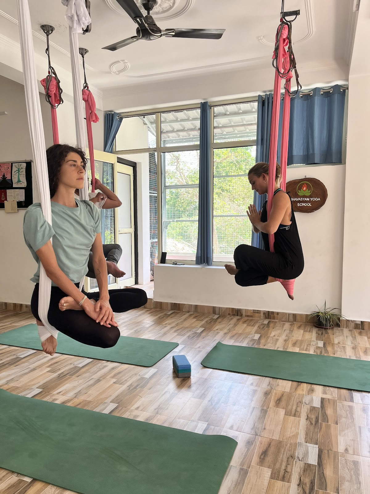 Ishavasyam Yoga School