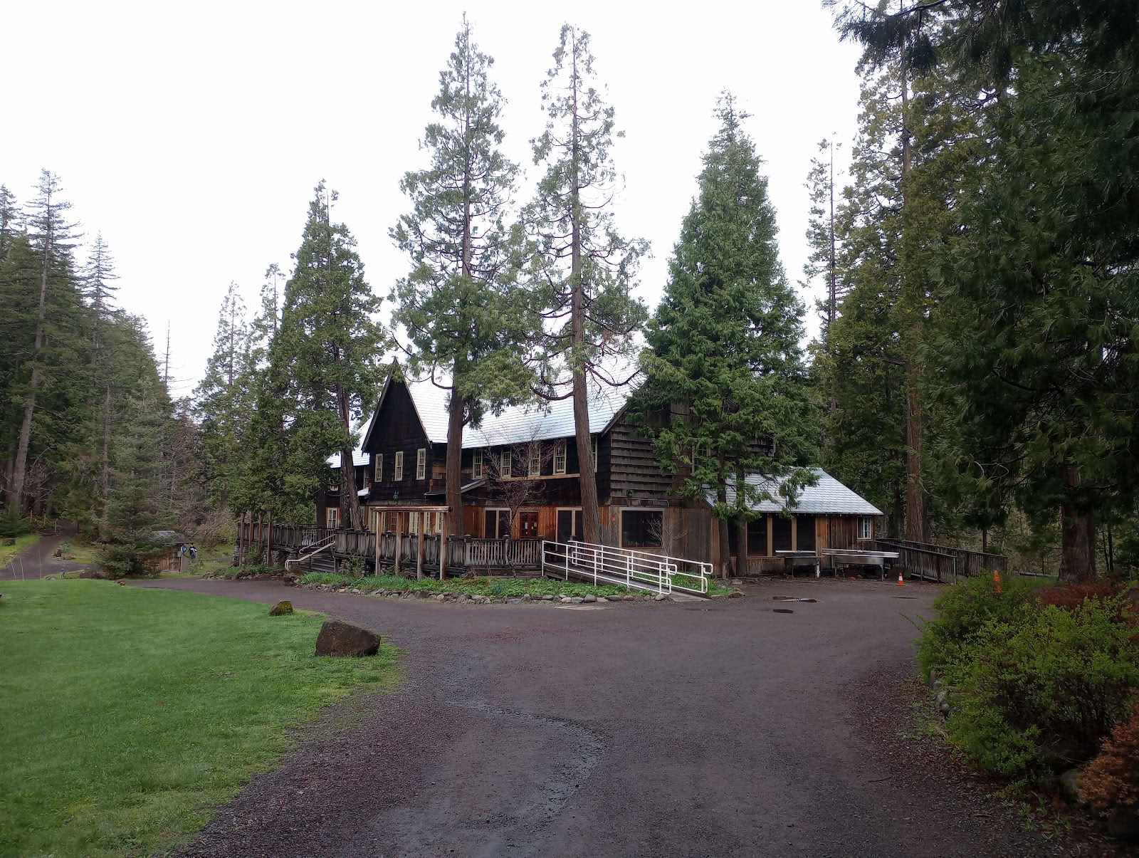 Breitenbush Hot Springs Retreat und Konferenzzentrum
