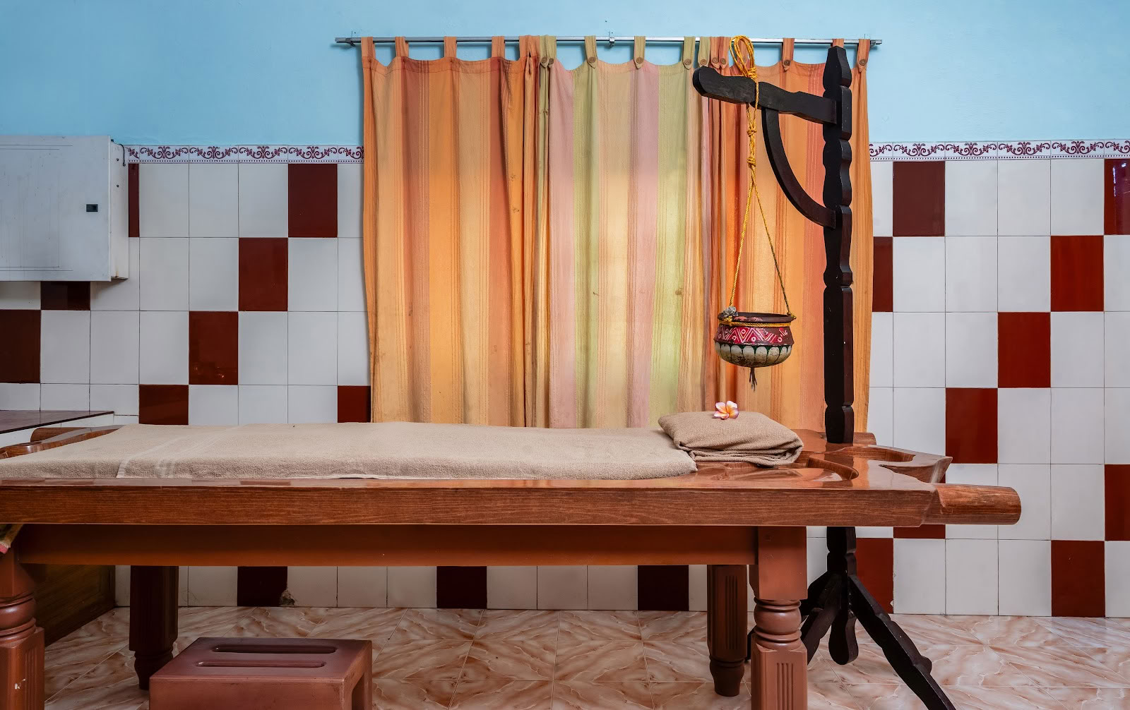 Chamundi Hill Palace Ayurveda-Behandlungszentrum