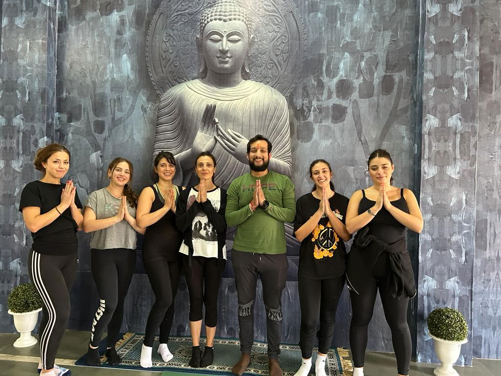 Sunshine yoga /Beste Yoga-Kurse in Amritsar /Yoga-Kurse in Amritsar /Yoga in Amritsar