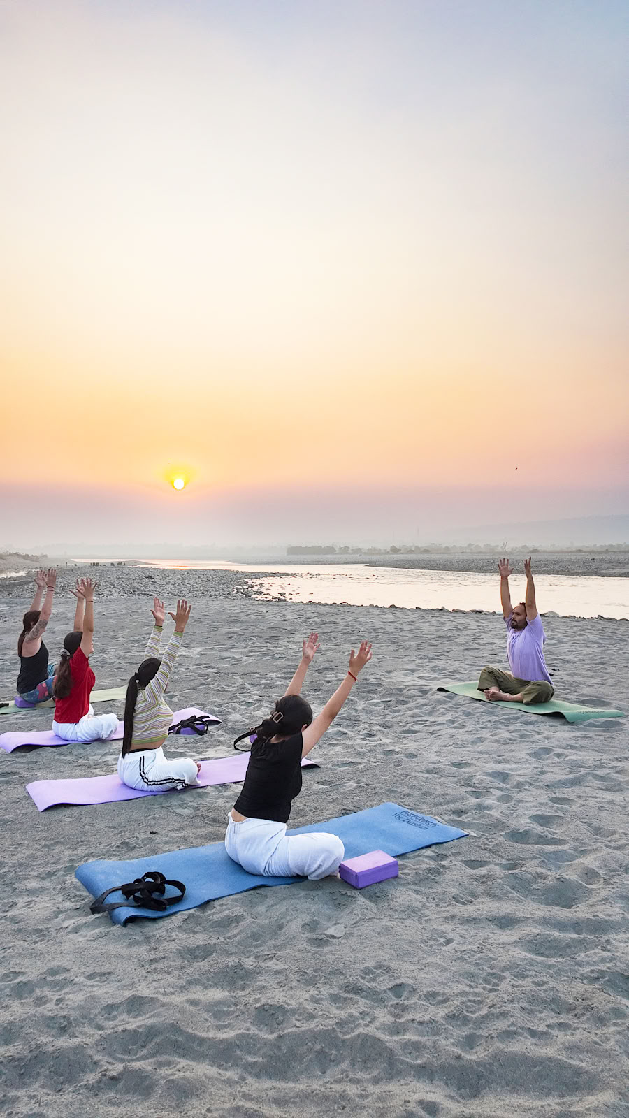 Rishikesh Yog Darshan – Yogalehrer-Ausbildungskurse in Rishikesh. Yoga-/Ayurveda-Retreat