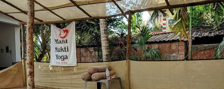 Mahamukti Yoga Schule | Beste Yogalehrerausbildungsschule in Goa