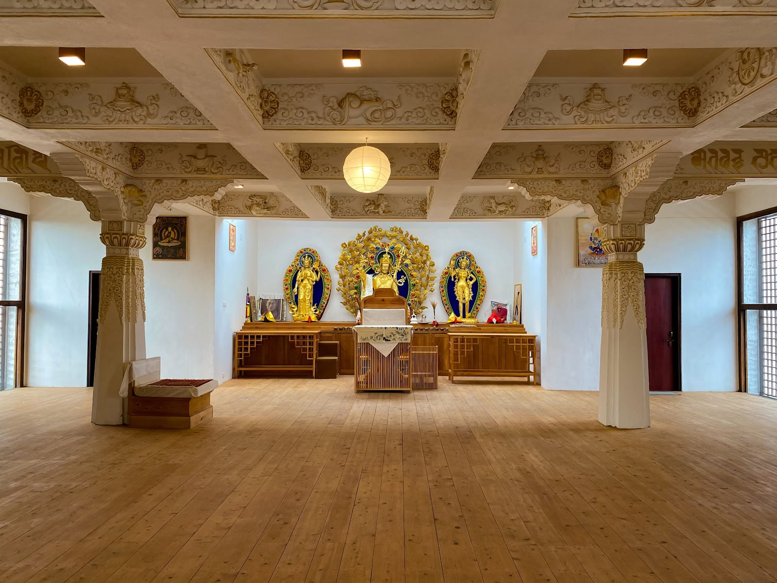 Buddha Pada Center