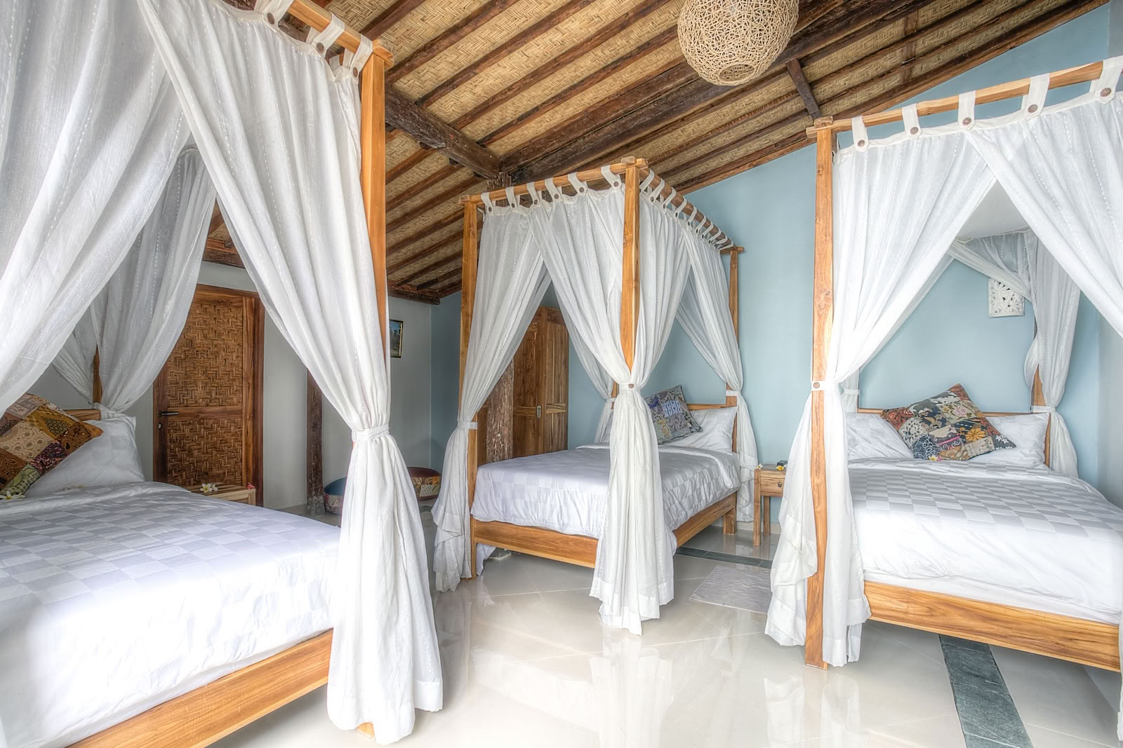 Pelan Pelan Bali Surf-Camp & Yoga-Retreat