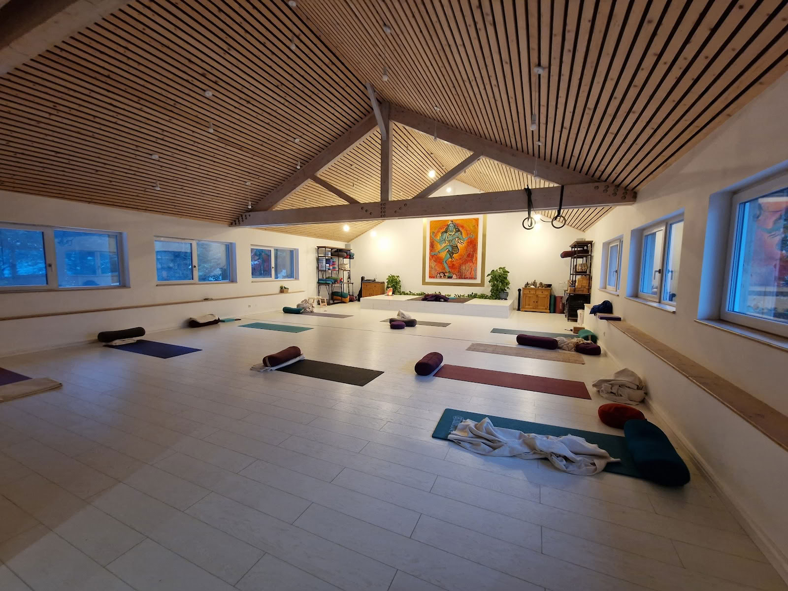 SANSKRITI – Yoga- und Meditations-Retreat-Zentrum | Französische Alpen