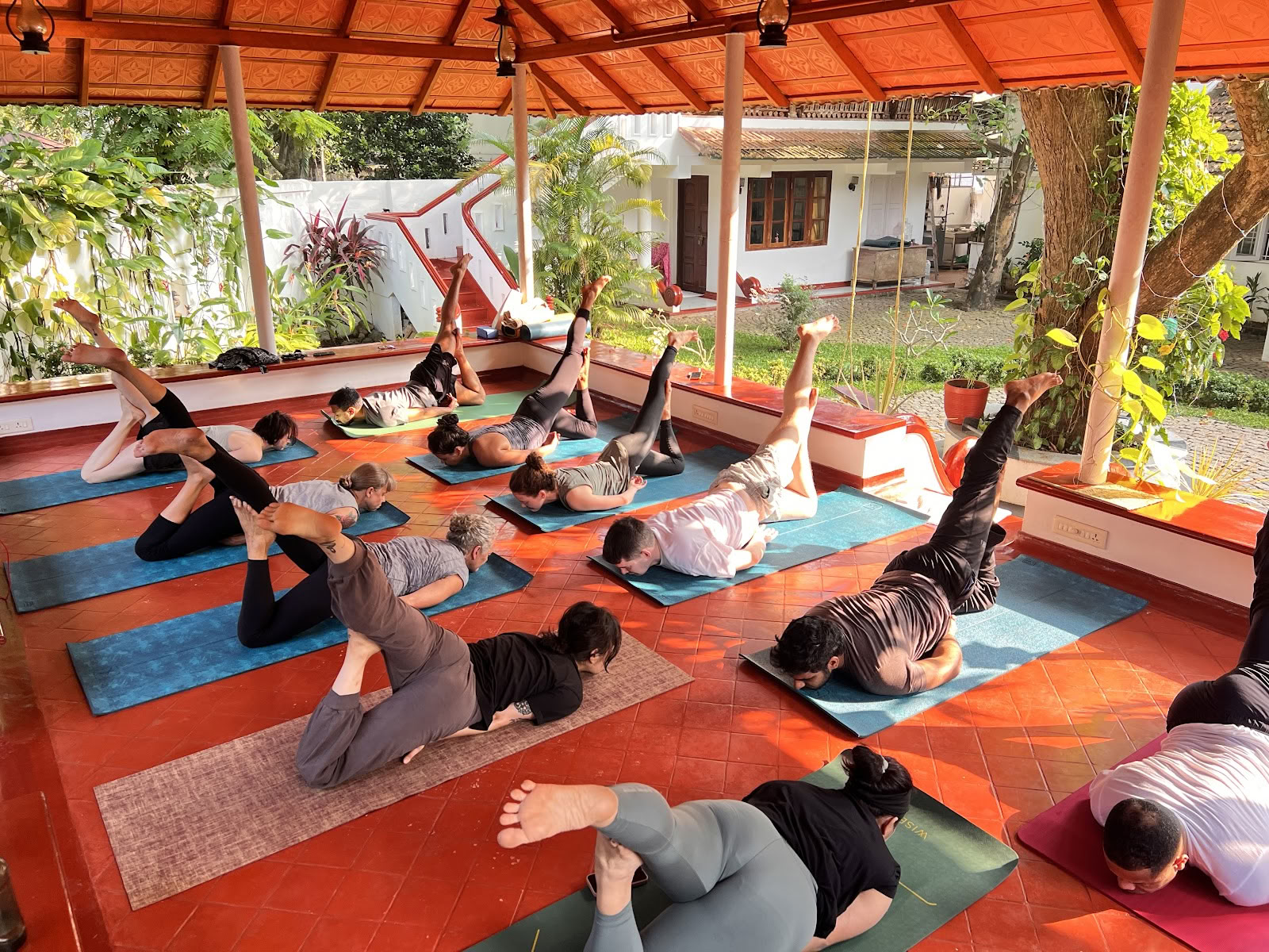 Santhi Schule für Yoga- und Vedanta-Studien