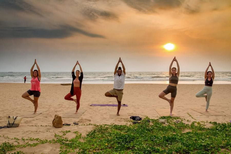 YogaBee