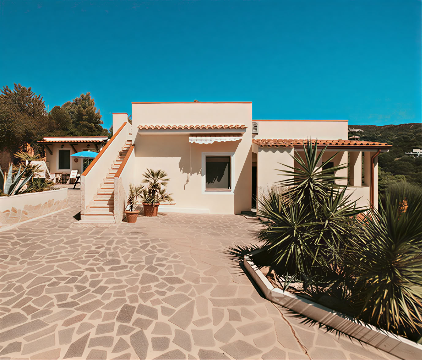 Surya Sardinien - Villa Bella Salmagi - Yoga & Urlaub