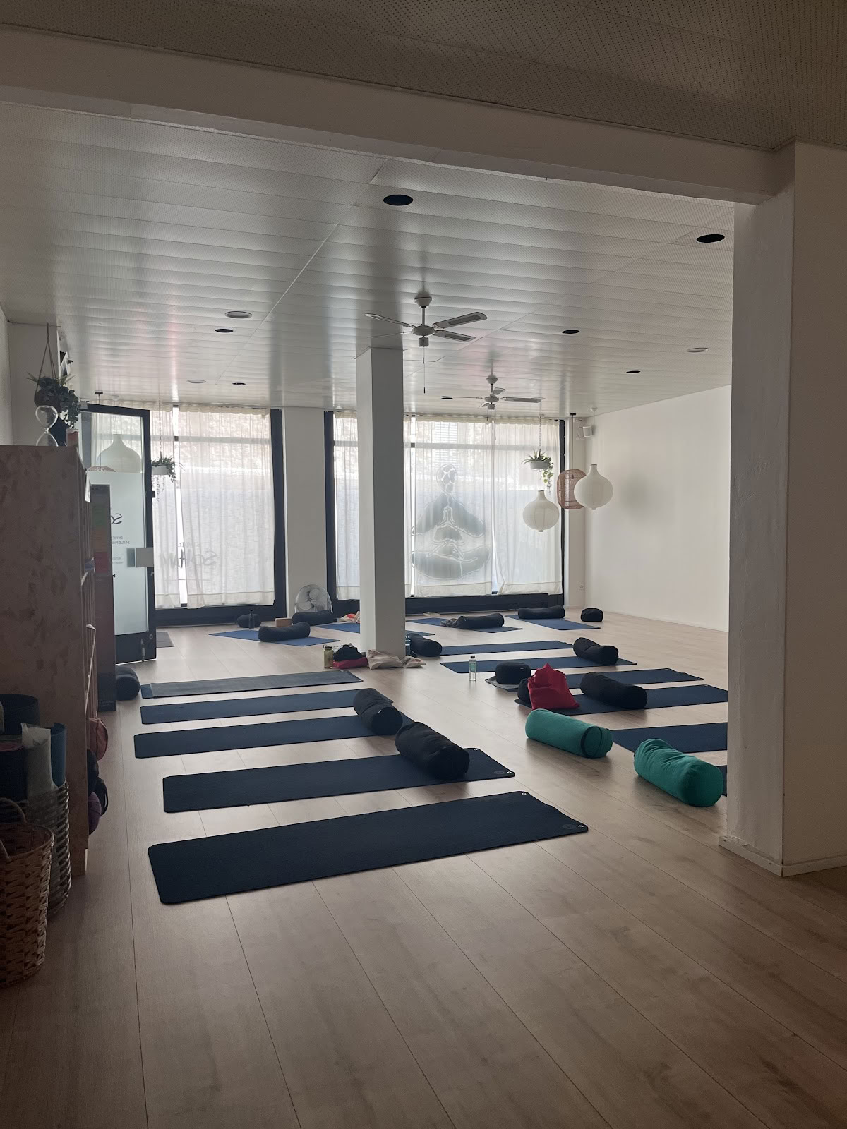 Yogalife Lehrer:innenausbildung