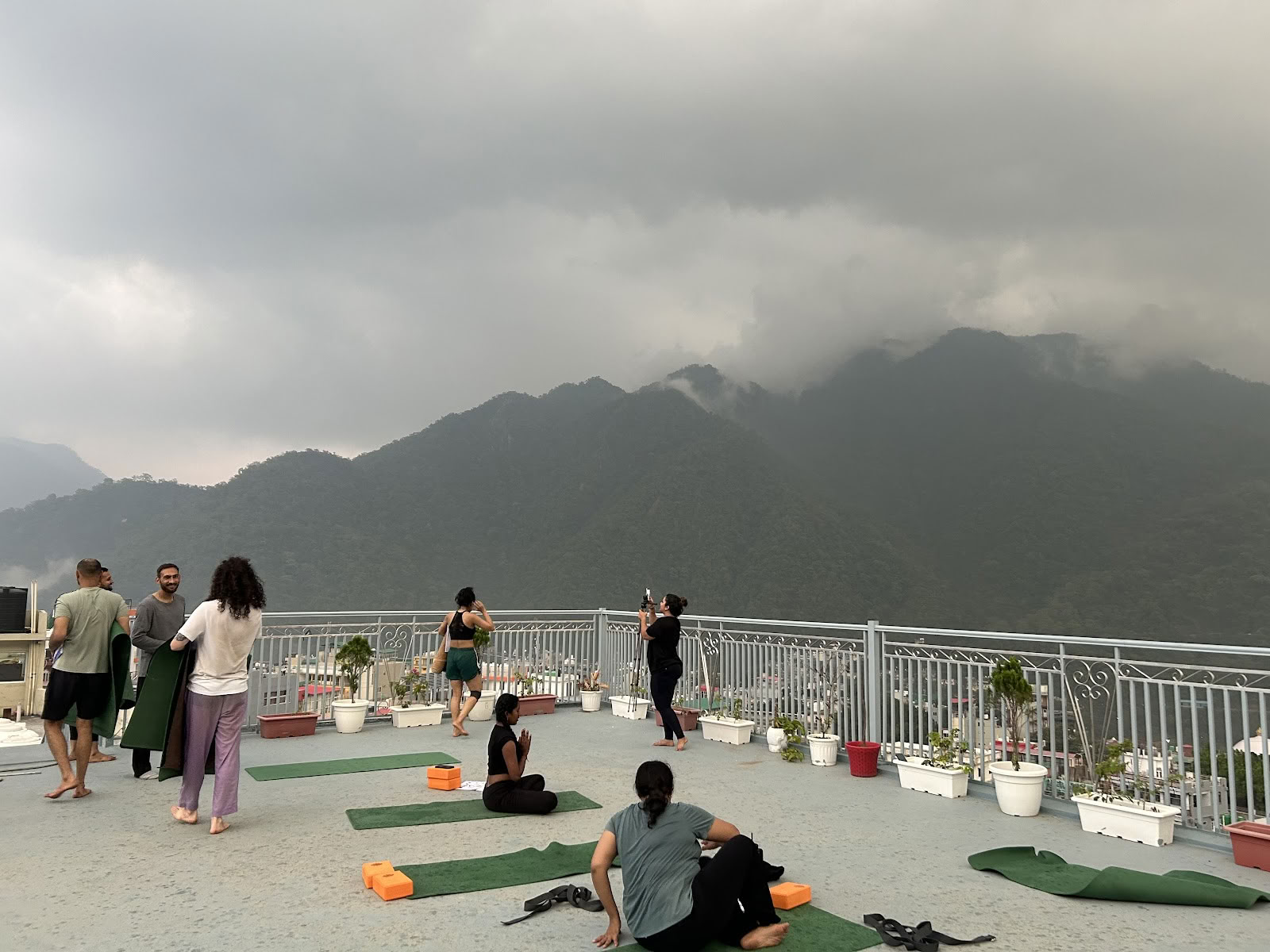 Rishikesh Ashtanga Yoga School - Yoga-TTC in Rishikesh